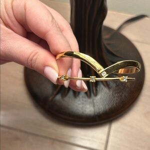 Elegant Gold-Tone Bracelet with Crystal Accents